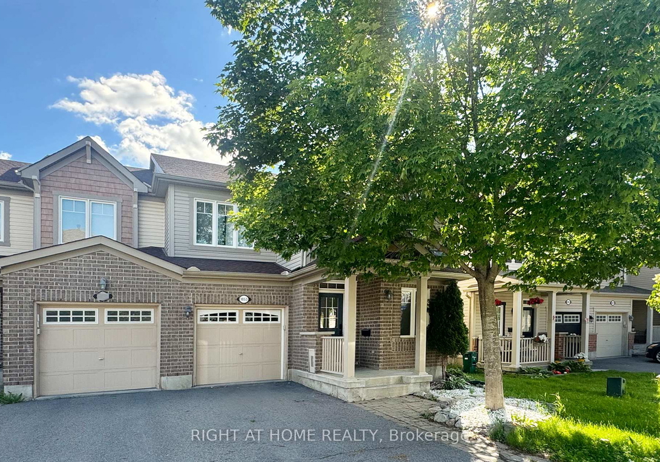 1053-pampero-crescent-ottawa-ontario-x13496576