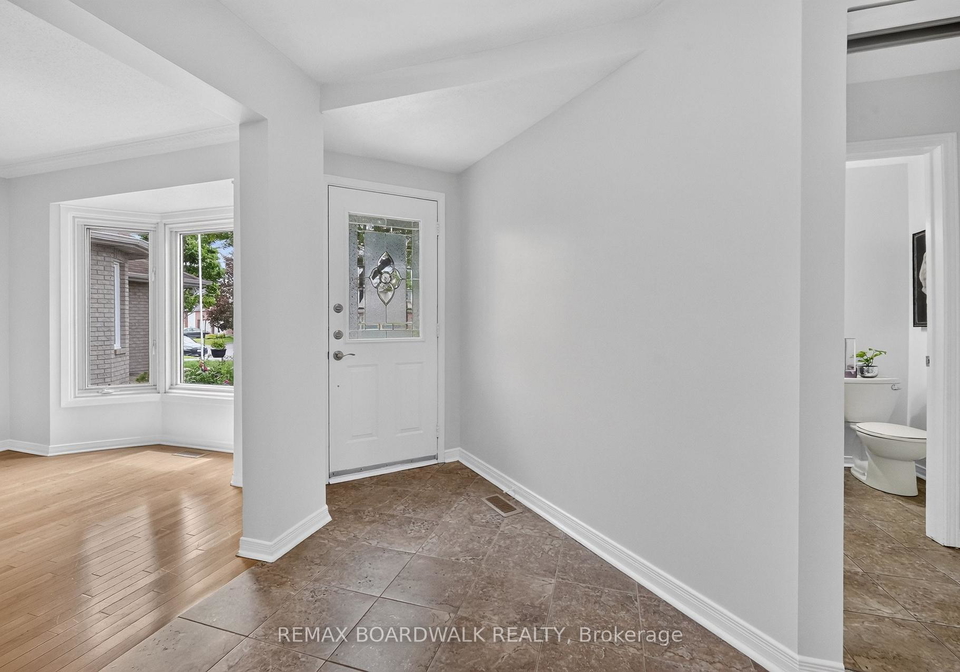 735-clearcrest-crescent-ottawa-ontario-x13496590