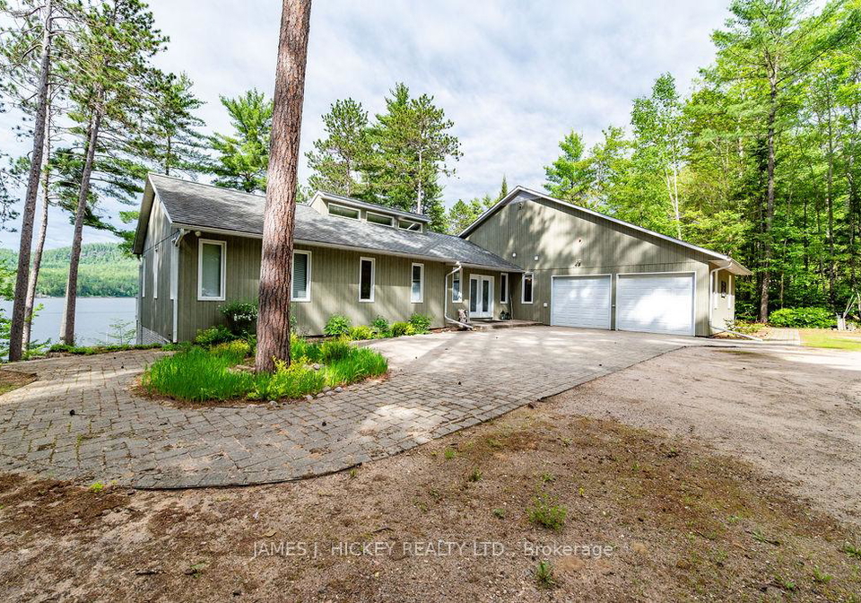 35732b-hwy-17-west-highway-w-laurentian-hills-ontario-x13496676