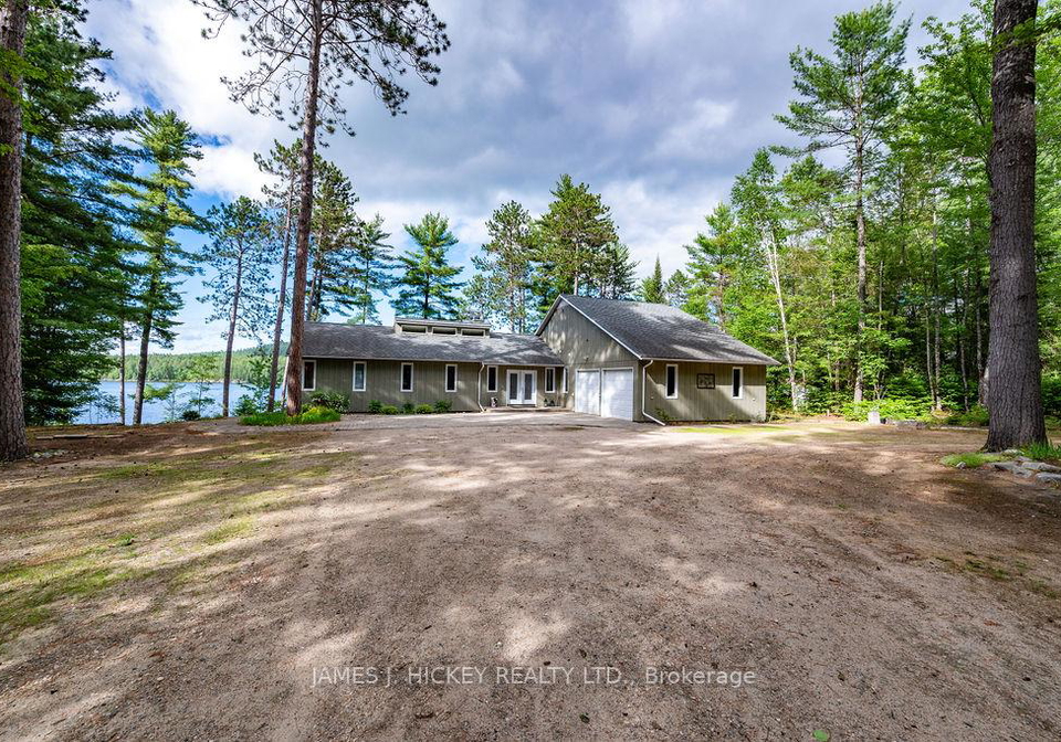 35732b-hwy-17-west-highway-w-laurentian-hills-ontario-x13496676