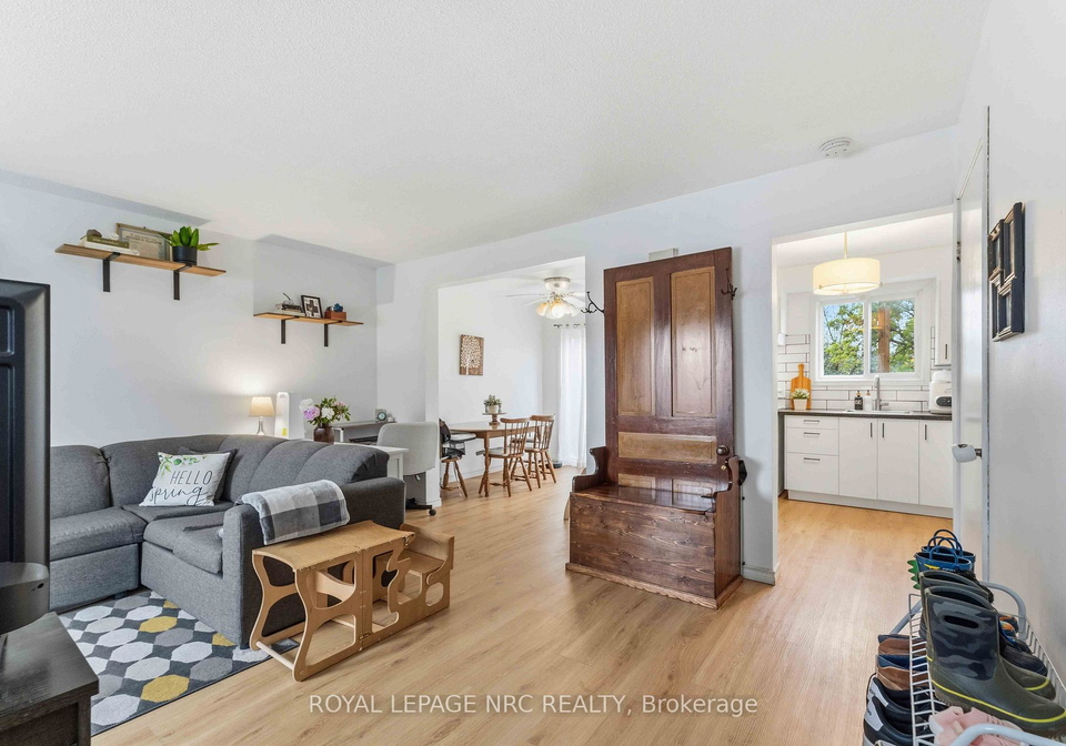 27-canterbury-drive-st-catharines-ontario-x13496868
