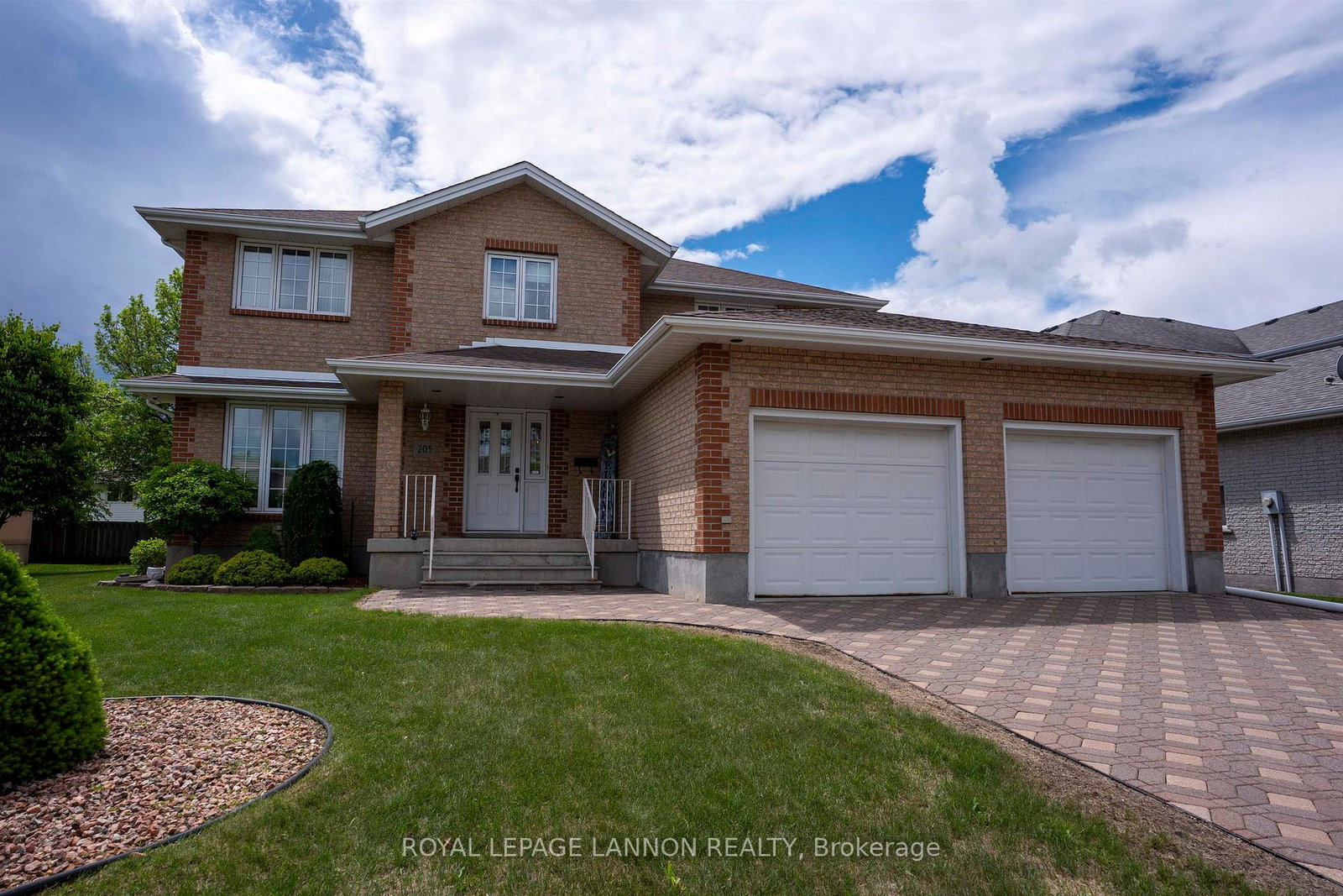 205-kusznier-crescent-thunder-bay-ontario-x13497052