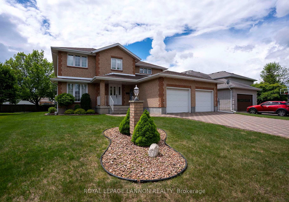 205-kusznier-crescent-thunder-bay-ontario-x13497052