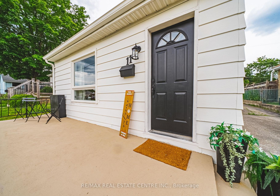 11-broadview-crescent-cambridge-ontario-x13497156
