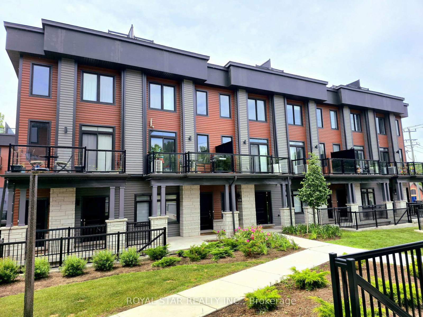 2-willow-street-brant-ontario-x13497294