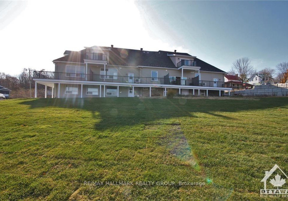 768-usborne-street-mcnabbraeside-ontario-x13497362
