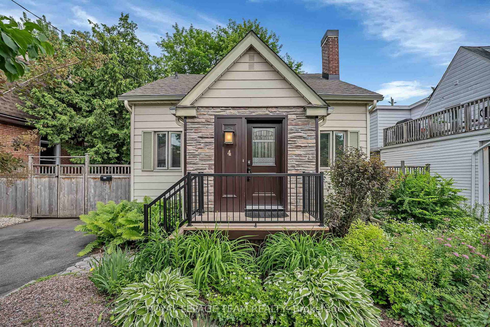 4-queen-mary-street-ottawa-ontario-x13497390