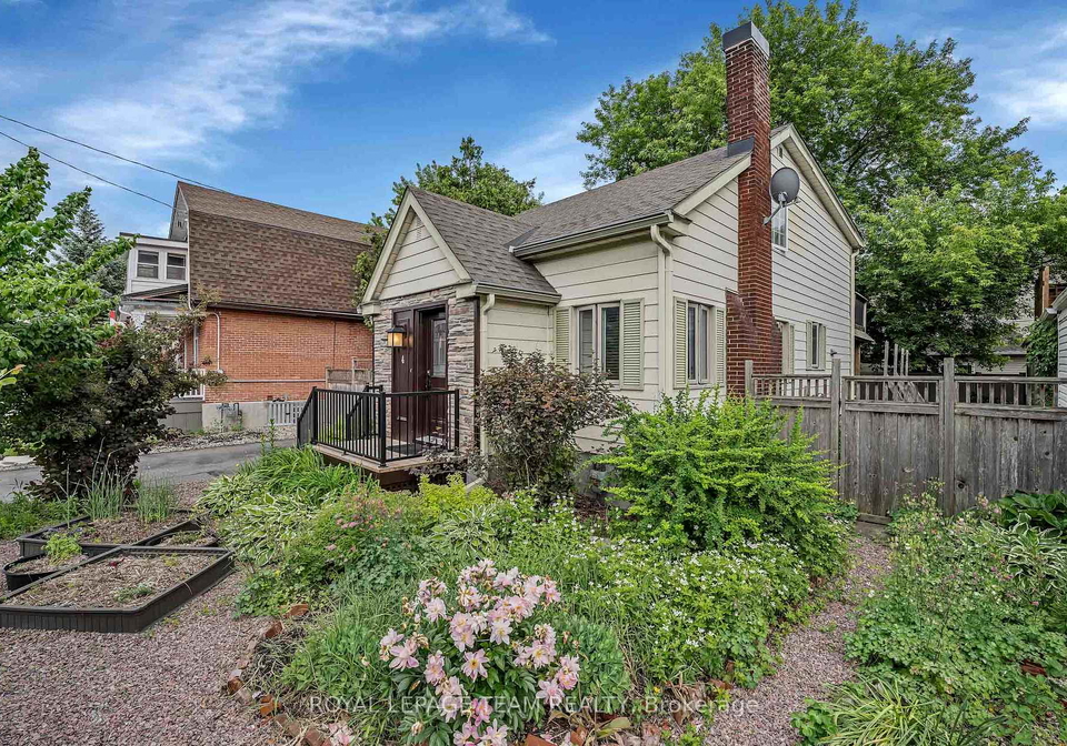 4-queen-mary-street-ottawa-ontario-x13497390