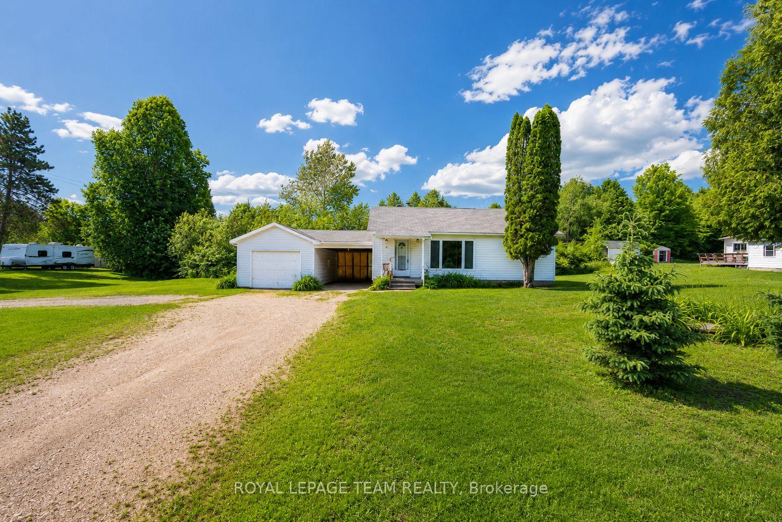 90-mill-street-killaloe-hagarty-and-richards-killaloe-hagarty-and-richards-ontario-x13497764