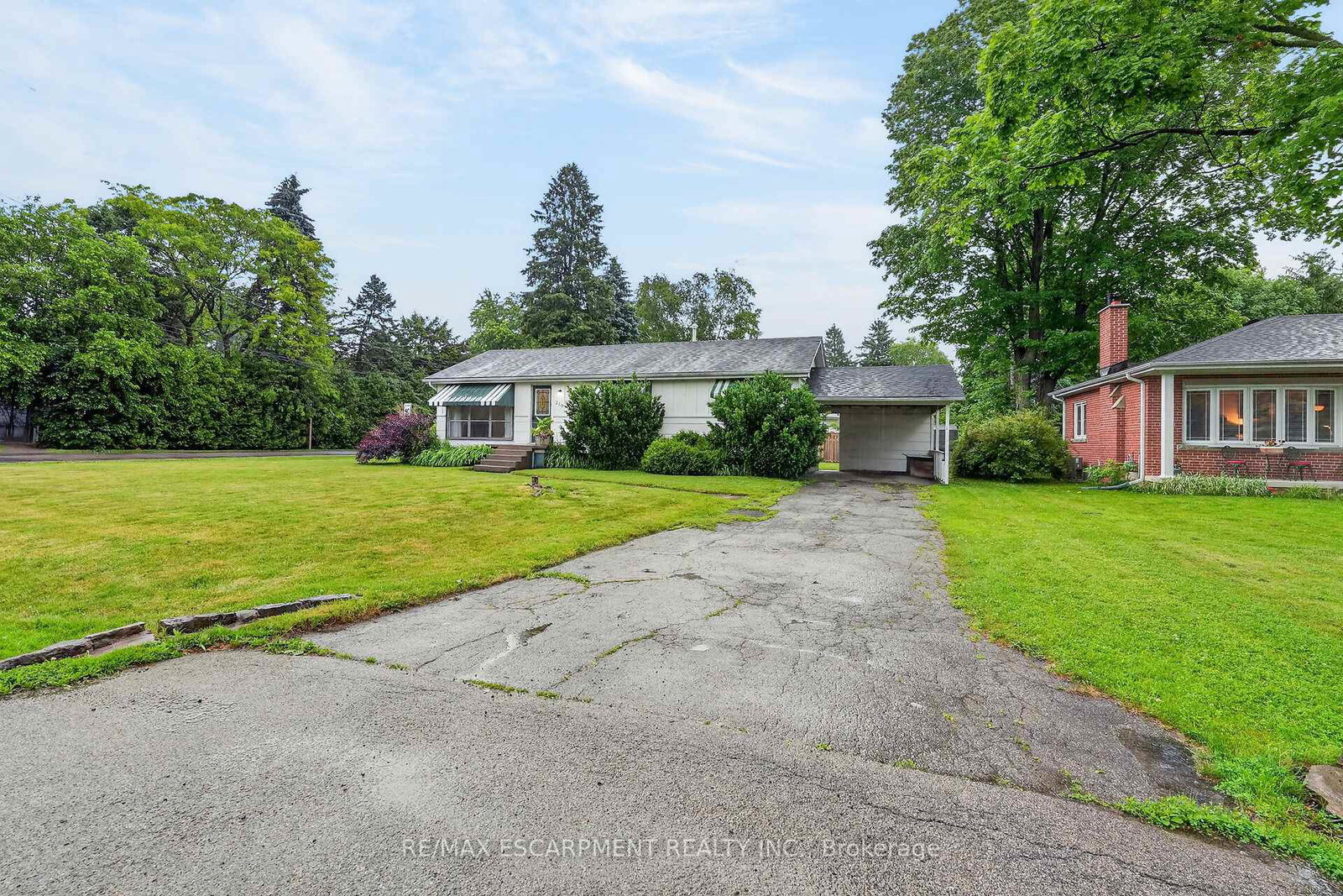 219-fiddlers-green-road-hamilton-ontario-x13497850