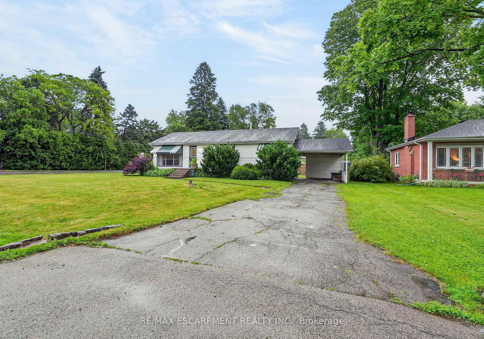 219-fiddlers-green-road-hamilton-ontario-x13497850