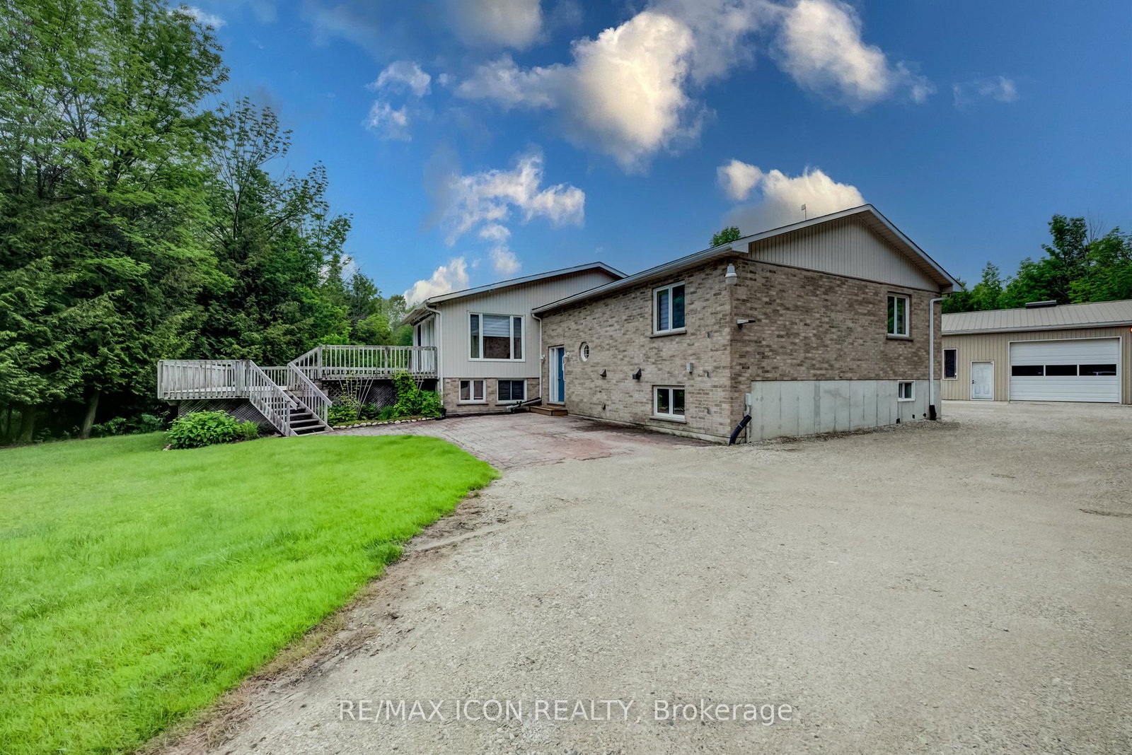 7298-8-side-road-w-wellington-north-ontario-x13497874