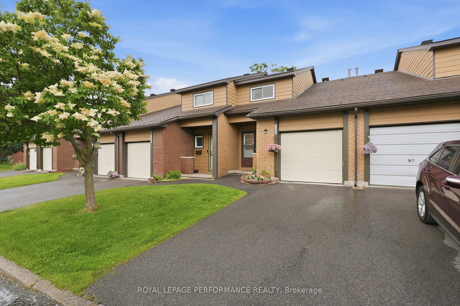 2208-orient-park-drive-ottawa-ontario-x13497994