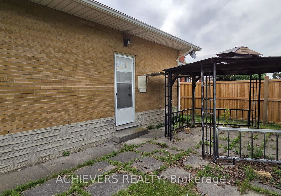222-sixth-avenue-kitchener-ontario-x13498060