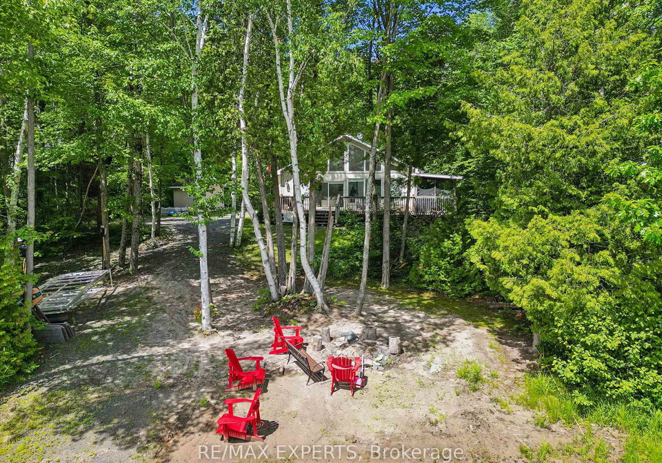 1007-mccabe-road-lake-of-bays-ontario-x13498106