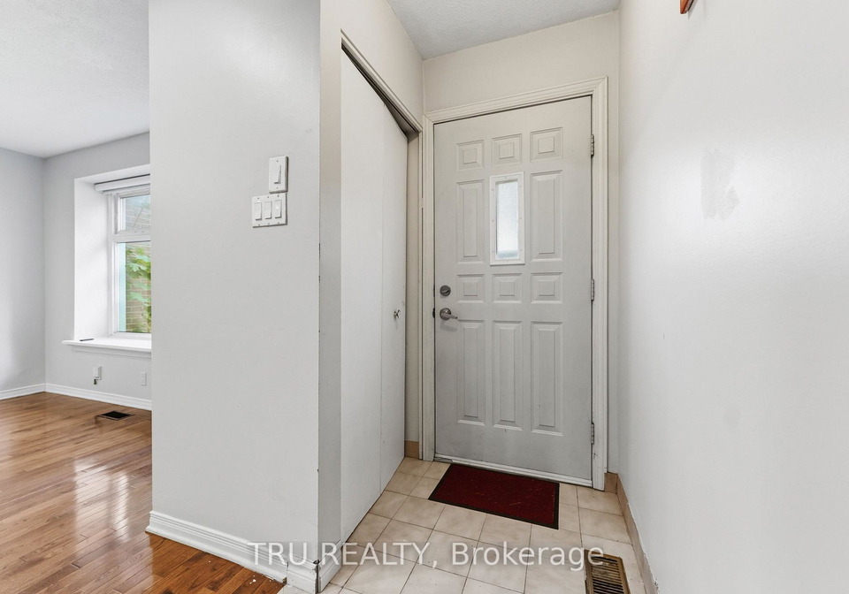 950-meadowlands-drive-ottawa-ontario-x13498228