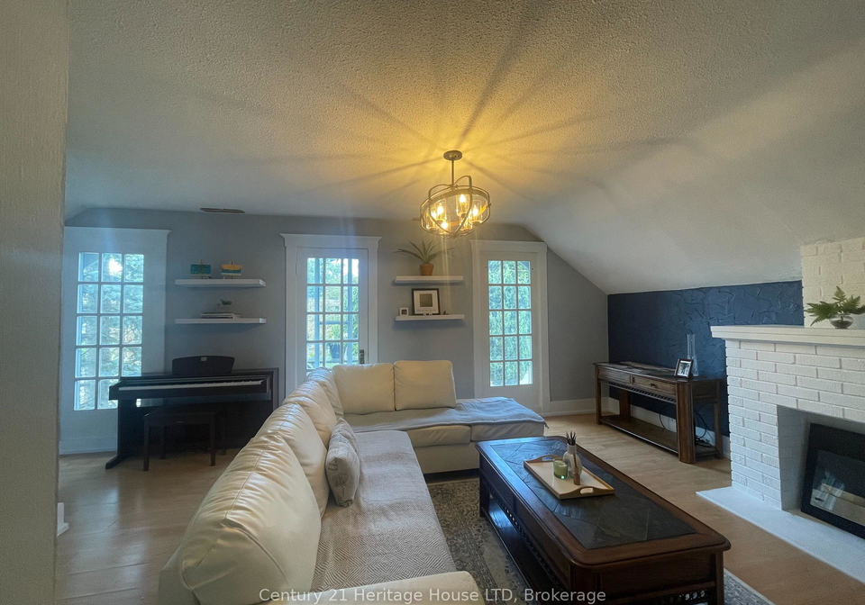 6042-culp-street-upper-unit-niagara-falls-ontario-x13498332