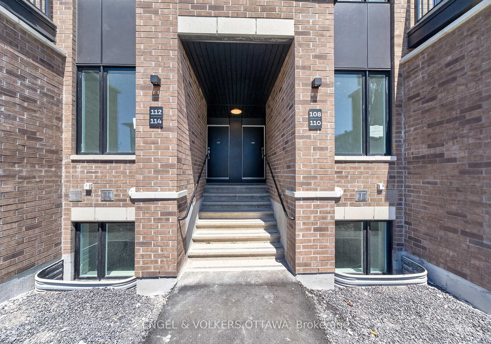 110-stardust-private-ottawa-ontario-x13498642