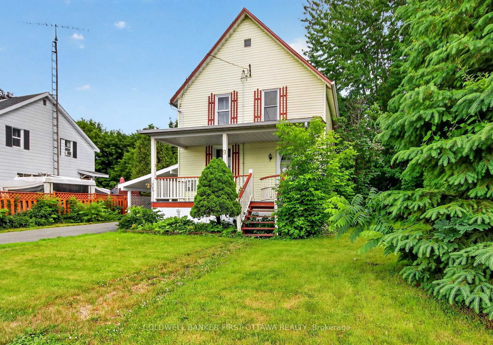 9-maud-street-south-dundas-ontario-x13499004