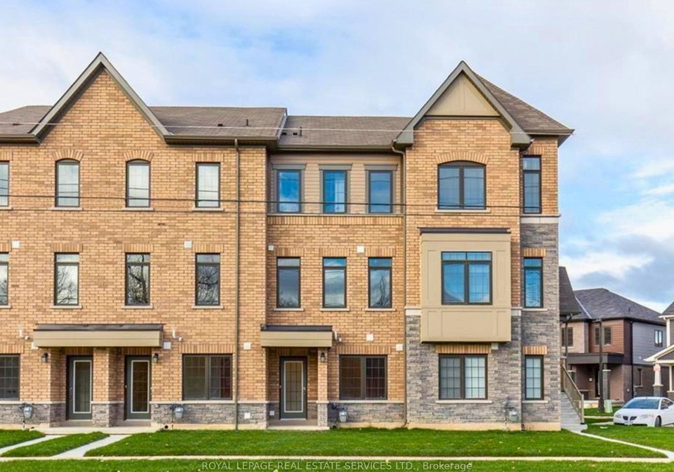 8317-mulberry-drive-niagara-falls-ontario-x13499082