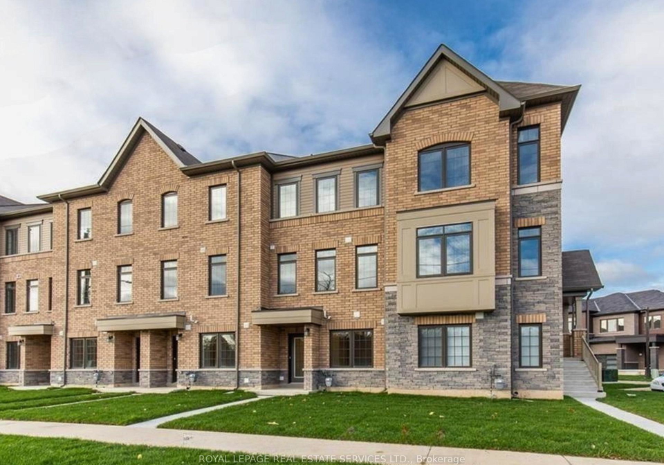 8317-mulberry-drive-niagara-falls-ontario-x13499082