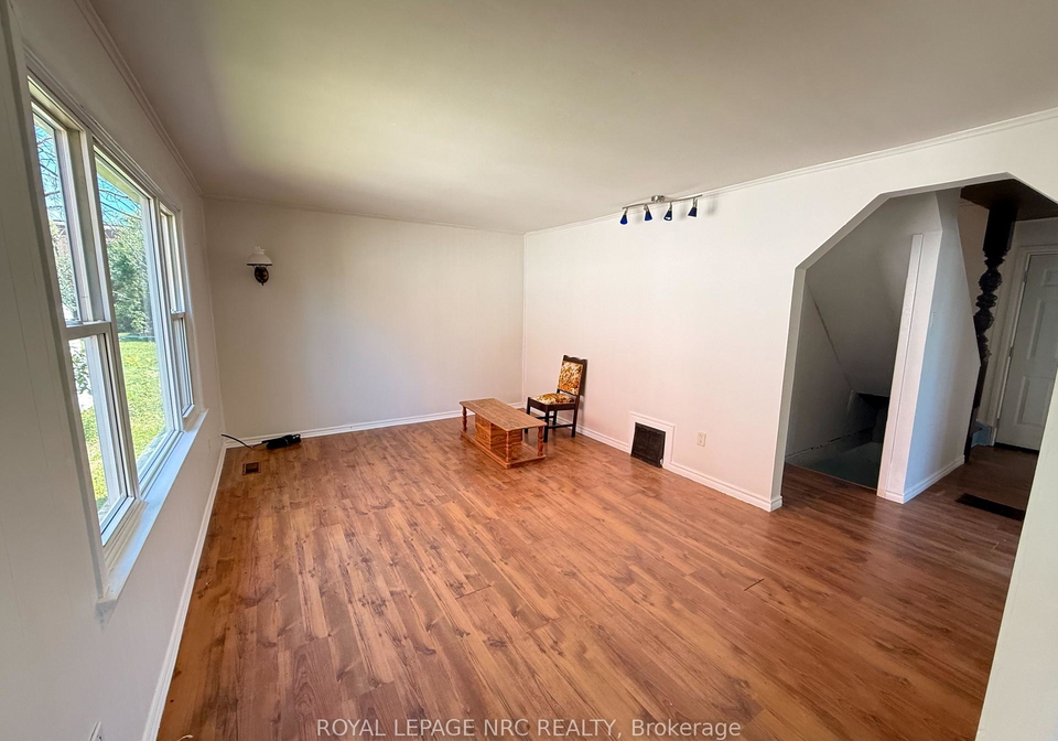 6411-mcleod-road-niagara-falls-ontario-x13499096