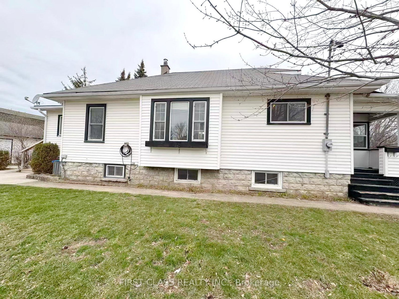 9-grantham-avenue-st-catharines-ontario-x13499234