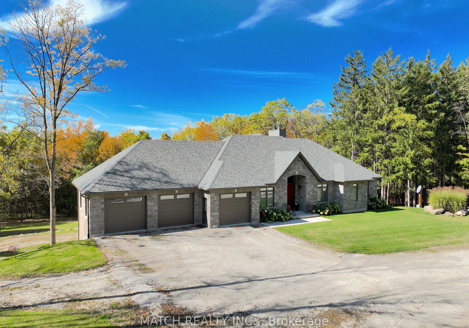 17000-storey-drive-thames-centre-ontario-x13499286