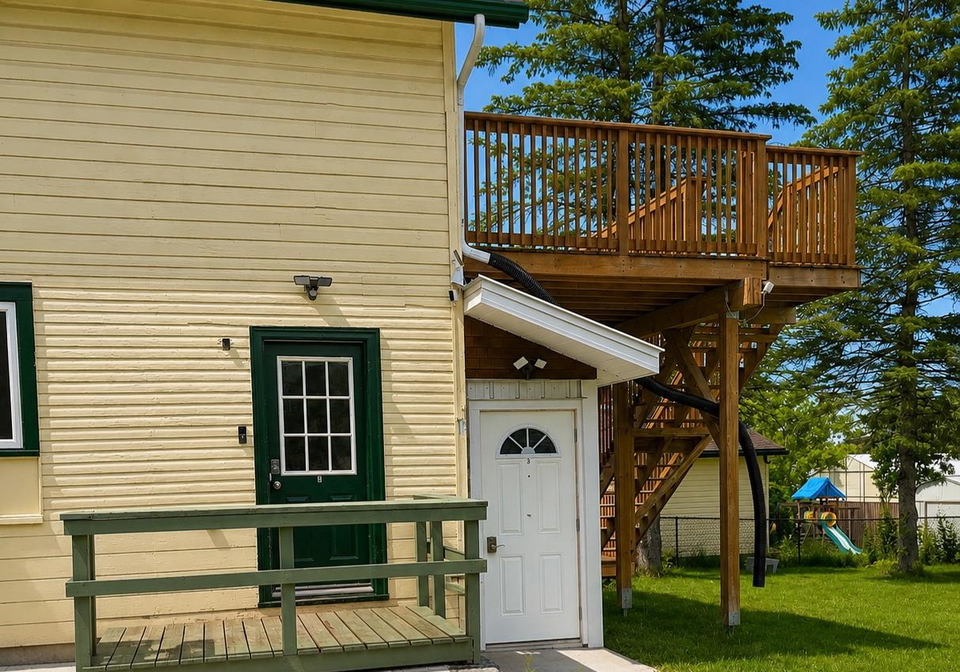 7-mary-street-e-kawartha-lakes-ontario-x13499408
