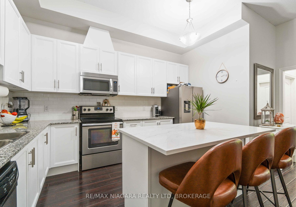 8111-forest-glen-drive-niagara-falls-ontario-x13499510