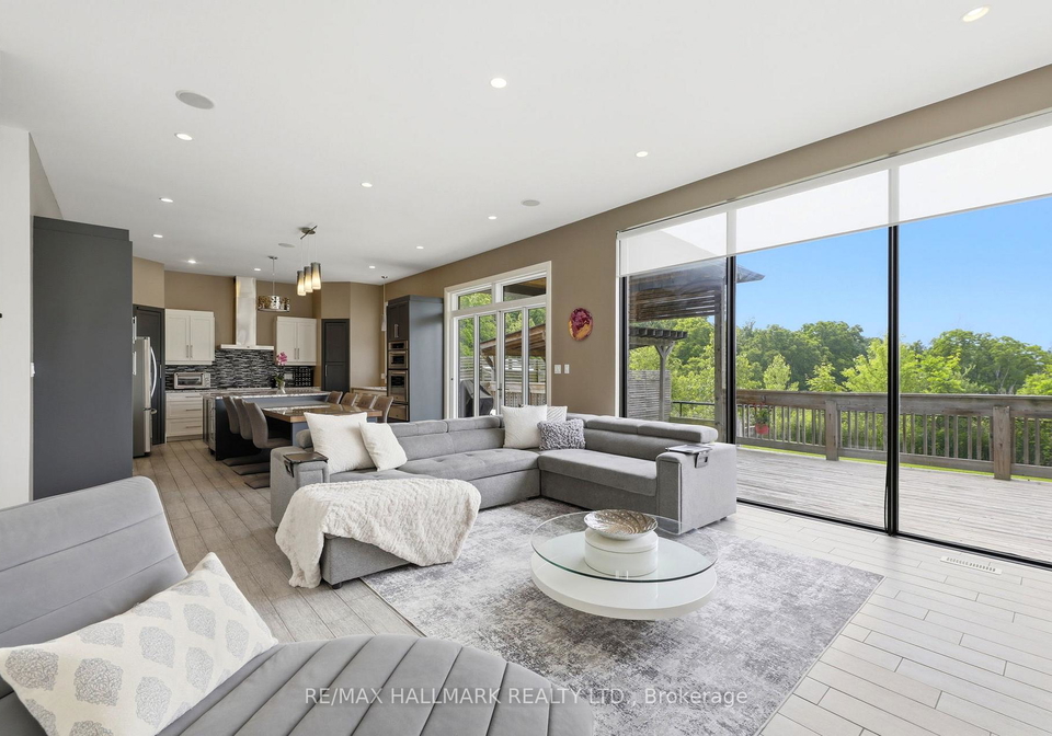 3463-settlement-trail-london-south-ontario-x13499514