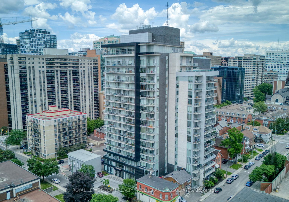 255-bay-street-ottawa-ontario-x13499524