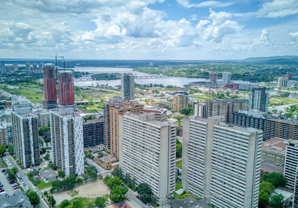 255-bay-street-ottawa-ontario-x13499524