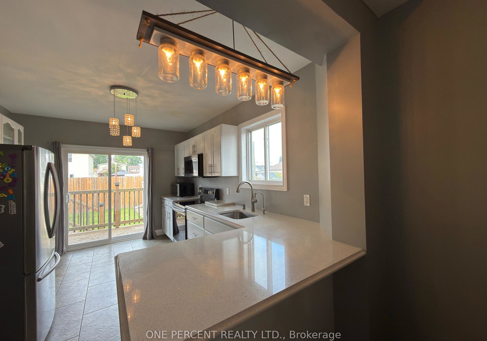 9-lyons-avenue-welland-ontario-x13499604