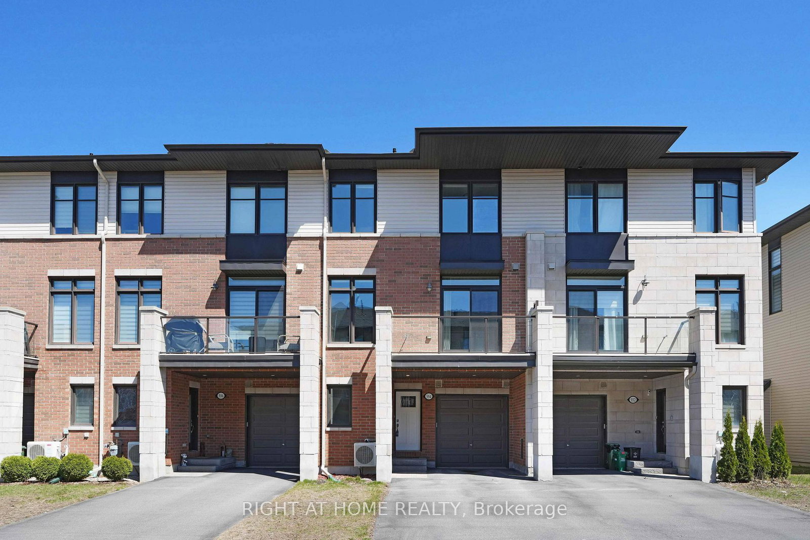 554-labrador-crescent-ottawa-ontario-x13499652