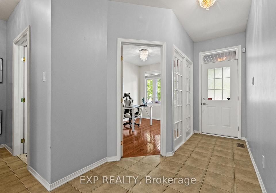 112-redcliff-avenue-ottawa-ontario-x13499694