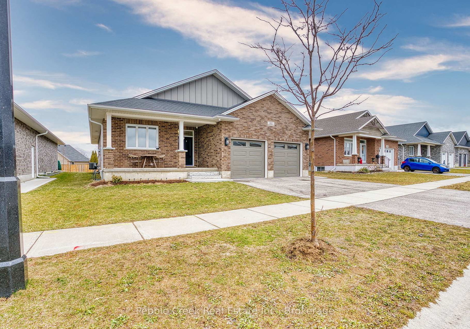 182-shearwater-trail-goderich-ontario-x13499788