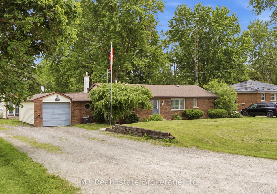 120-wellington-7-road-centre-wellington-ontario-x13499896
