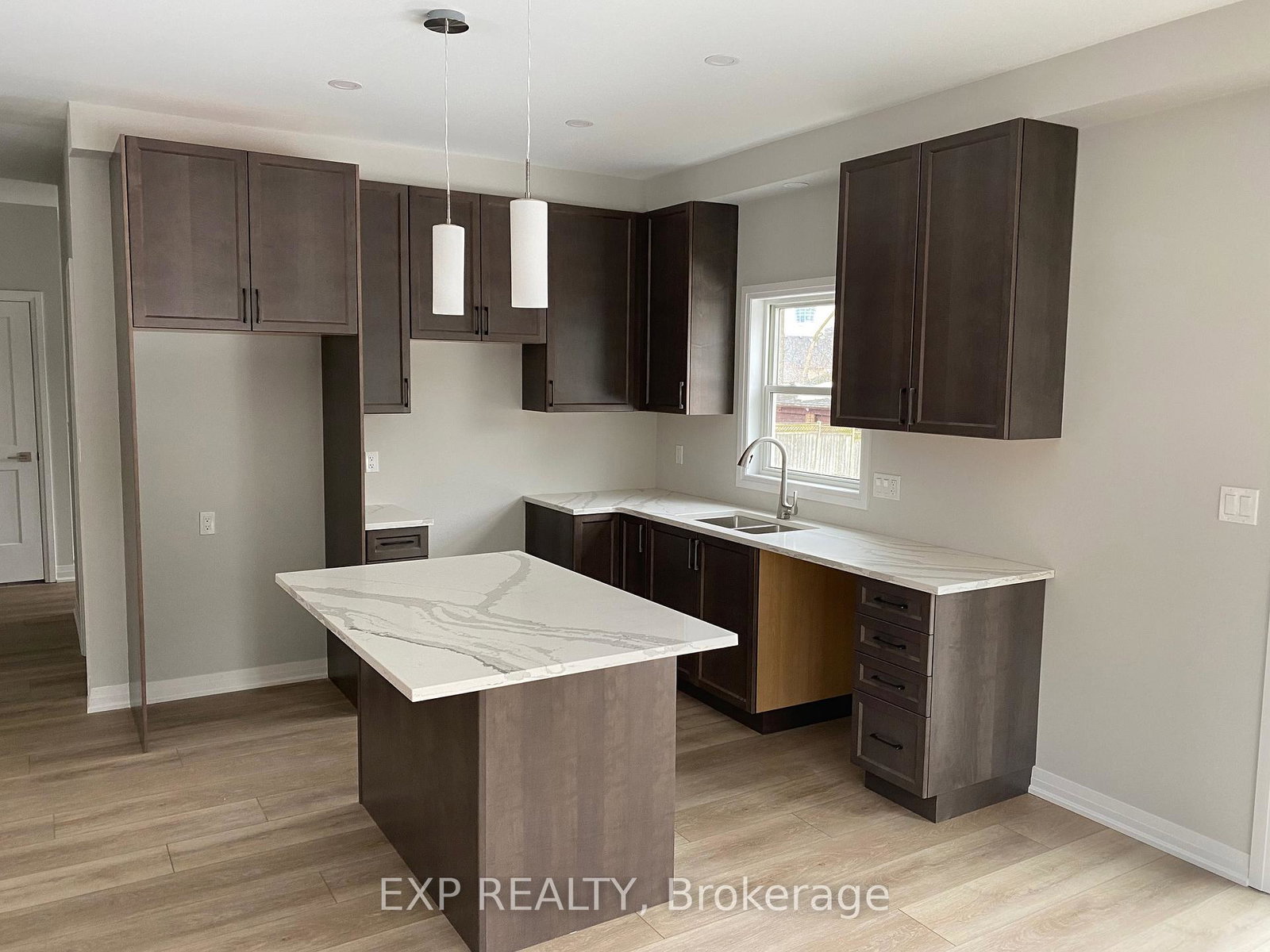 5960-delaware-street-niagara-falls-ontario-x13499958