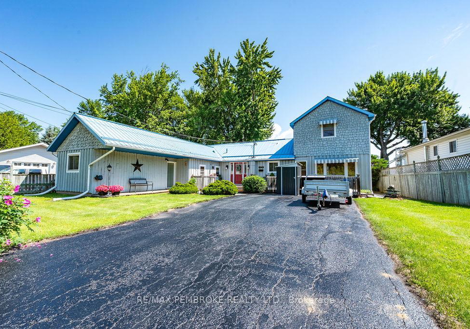 1213-burns-drive-laurentian-valley-ontario-x13499968