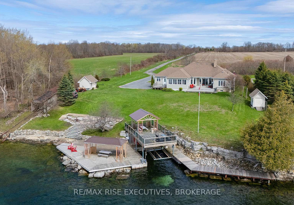 255-good-friend-drive-frontenac-islands-ontario-x13500046