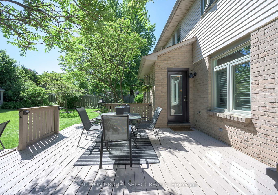12-banting-crescent-london-north-ontario-x13500148
