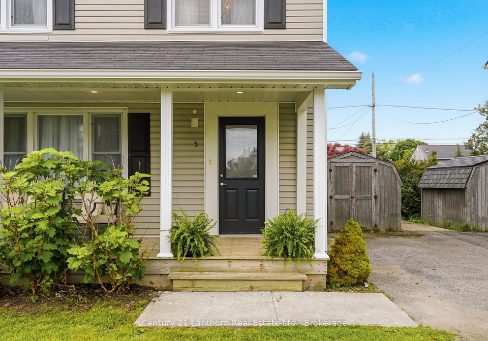 5-diverbelt-drive-prince-edward-county-ontario-x13500222