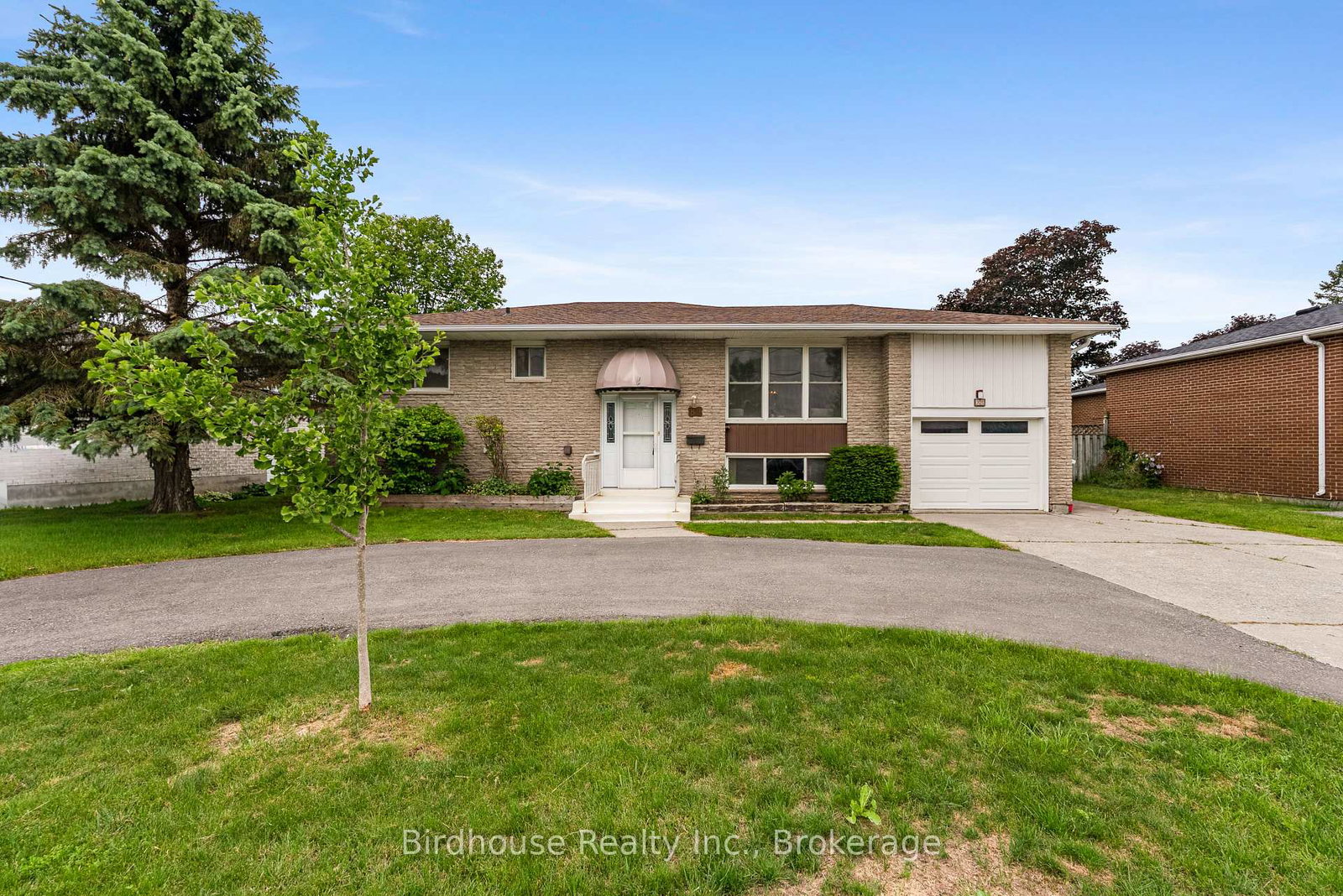 89-angeline-street-s-kawartha-lakes-ontario-x13500314
