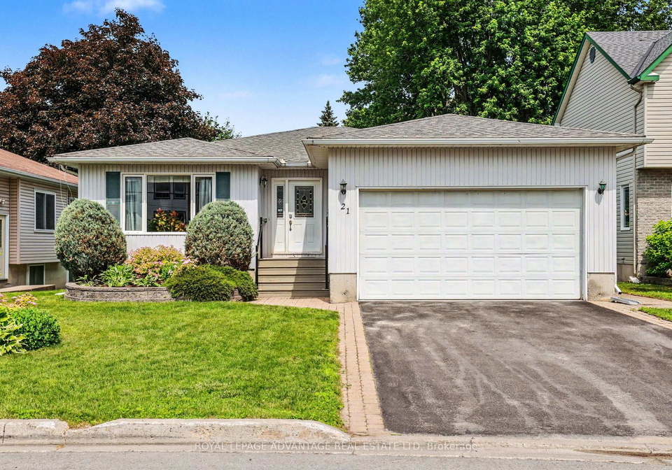 21-haggart-street-perth-ontario-x13500540