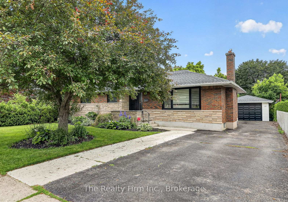 126-springbank-avenue-n-woodstock-ontario-x13500660
