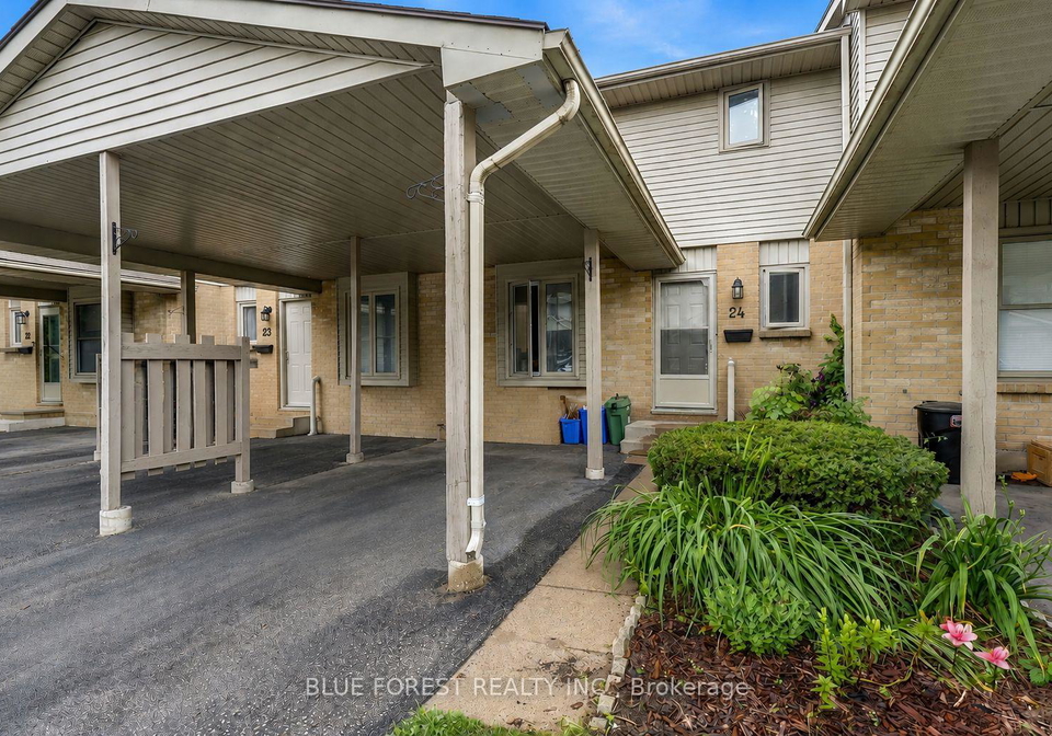 25-erica-crescent-london-south-ontario-x13500790