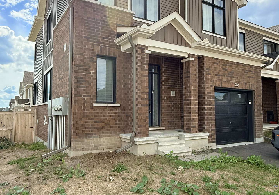 208-falsetto-st-ottawa-ontario-x13500822