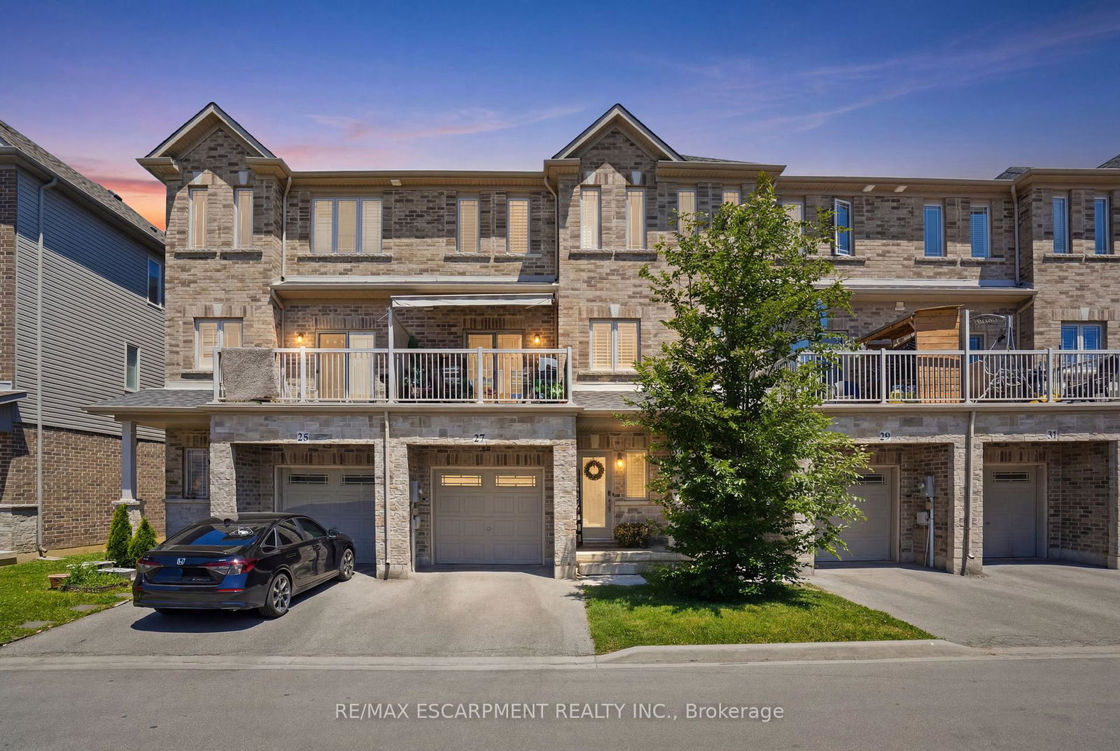 27-crossings-way-hamilton-ontario-x13500824