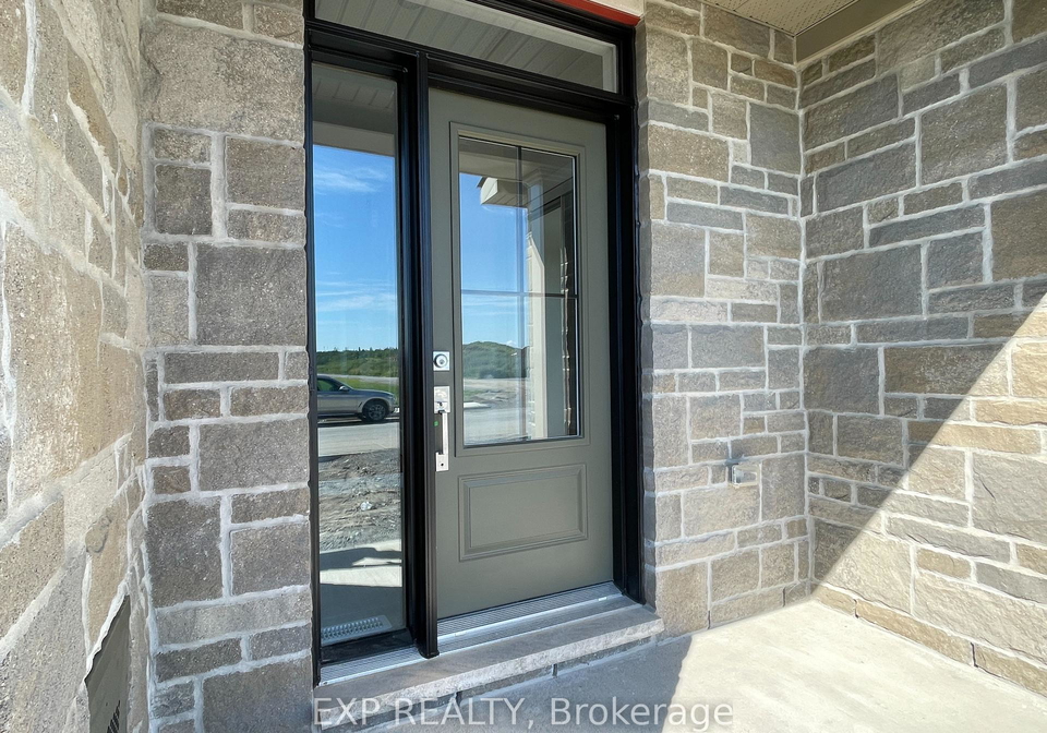 423-gerry-emon-street-mississippi-mills-ontario-x13500944
